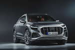 Audi SQ8: tanta potenza e coppia dal diesel V8 Audi SQ8: tanta potenza e coppia dal diesel V8 - Vai alla galleria