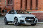 Audi “model year” 2023: novità per A1, A4, Q7 e Q8 Audi “model year” 2023: novità per A1, A4, Q7 e Q8 - Vai alla galleria