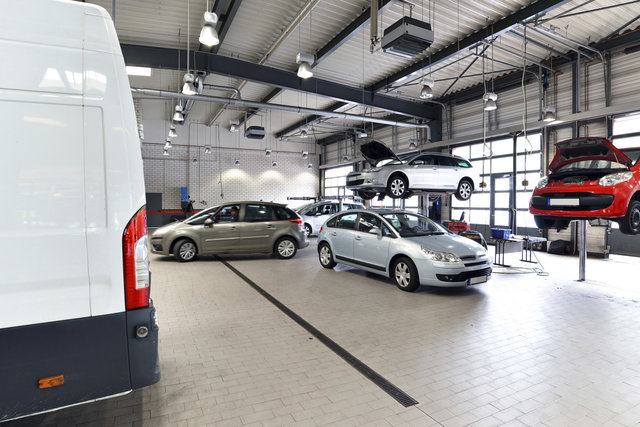 fotolia 68994595 manutenzione