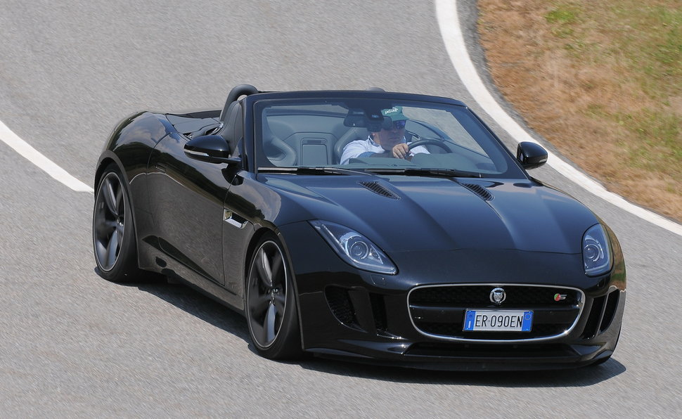 Prova Jaguar FType Convertibile scheda tecnica opinioni e dimensioni 3.0 V6 380 CV Automatica