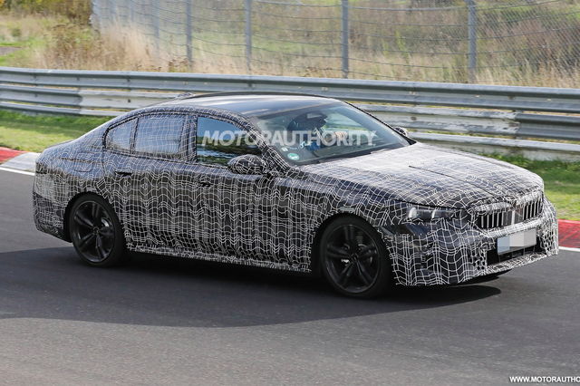 2023 bmw serie 5 spy