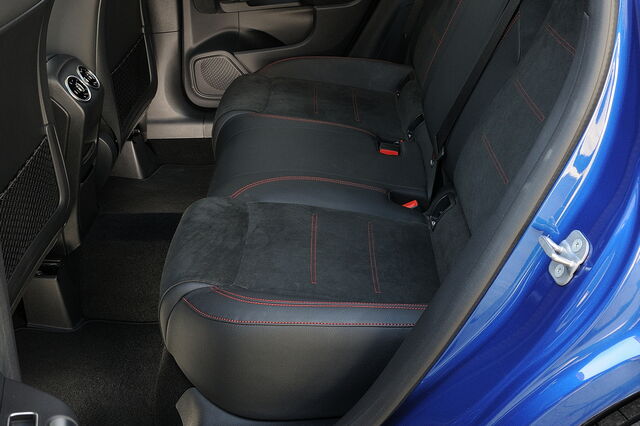 mercedes gla 200 d prova 2024 03 181