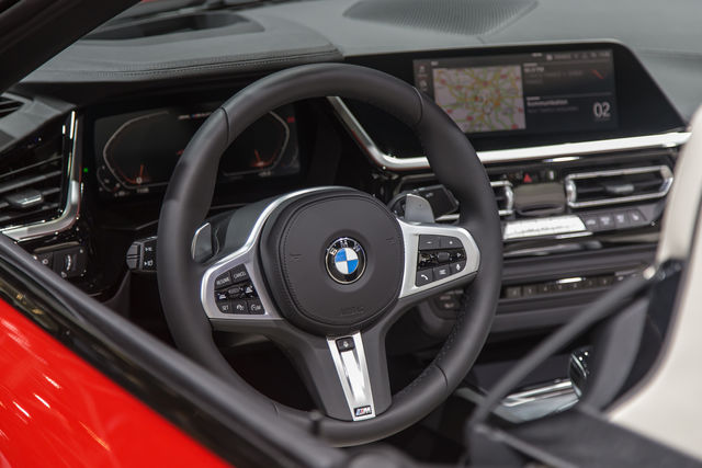 bmw z4 parigi 2018 6