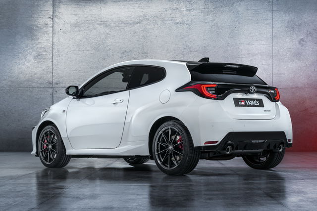 toyota gr yaris 2020 10 1