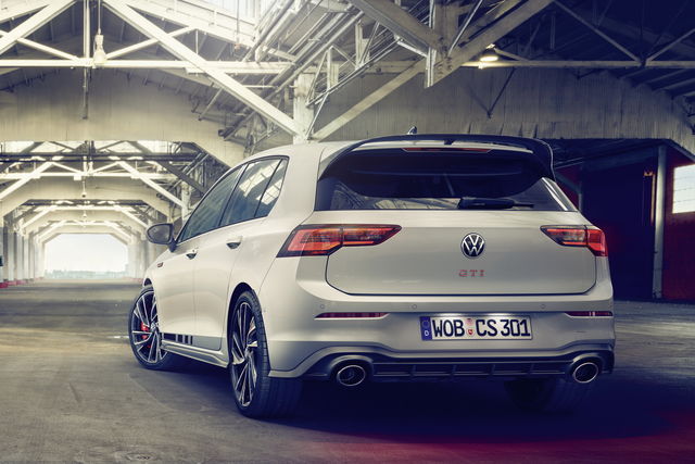 volkswagen golf gti clubsport 2021 5