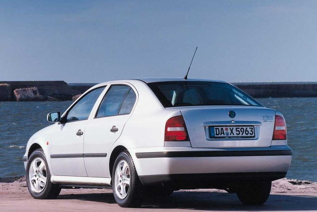 skoda octavia facelift 2000 13