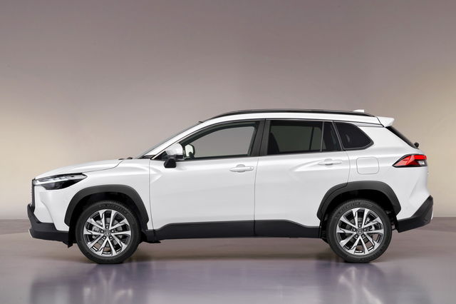 toyota corolla cross 2022 11