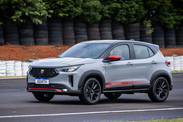 abarth pulse 2022 11