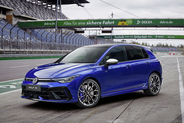 volkswagen golf r 2024 06