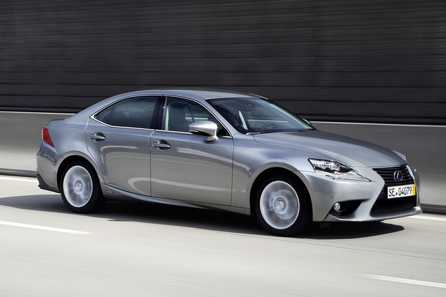 Lexus IS 300h