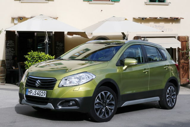 Suzuki S Cross