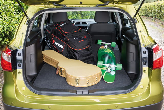 Suzuki S Cross