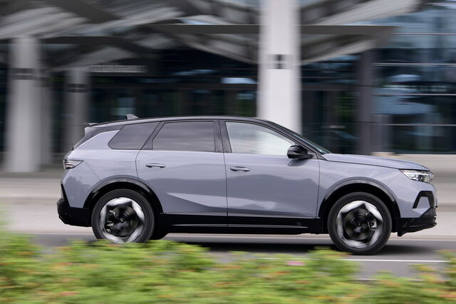 opel grandland electric awd 2025 08 05