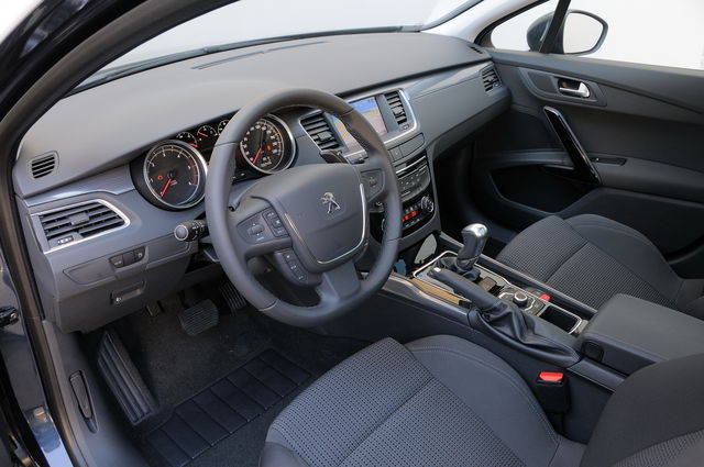 Prova Peugeot 508 Sw Scheda Tecnica Opinioni E Dimensioni 1 6 8v E Hdi Business Automatica Stop Start Ciel