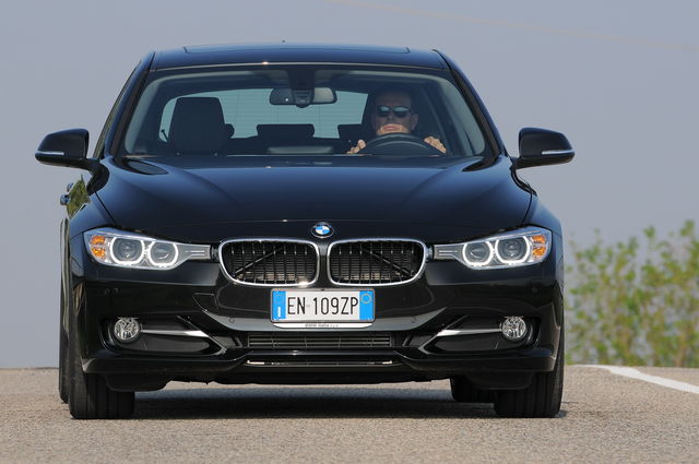Prova Bmw Serie 3 Touring Scheda Tecnica Opinioni E Dimensioni 320d