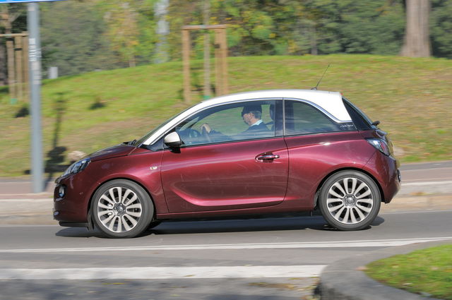 Opel Adam
