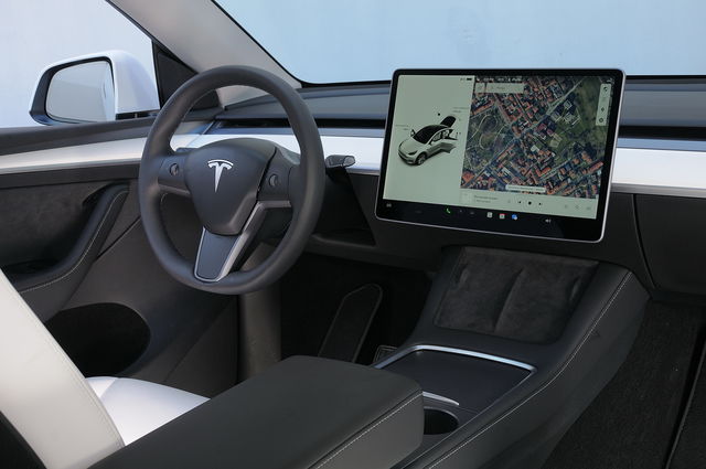 tesla model y prova 2022 05 56