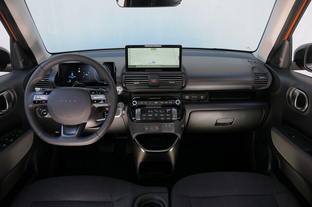 hyundai inster prova 2025 06
