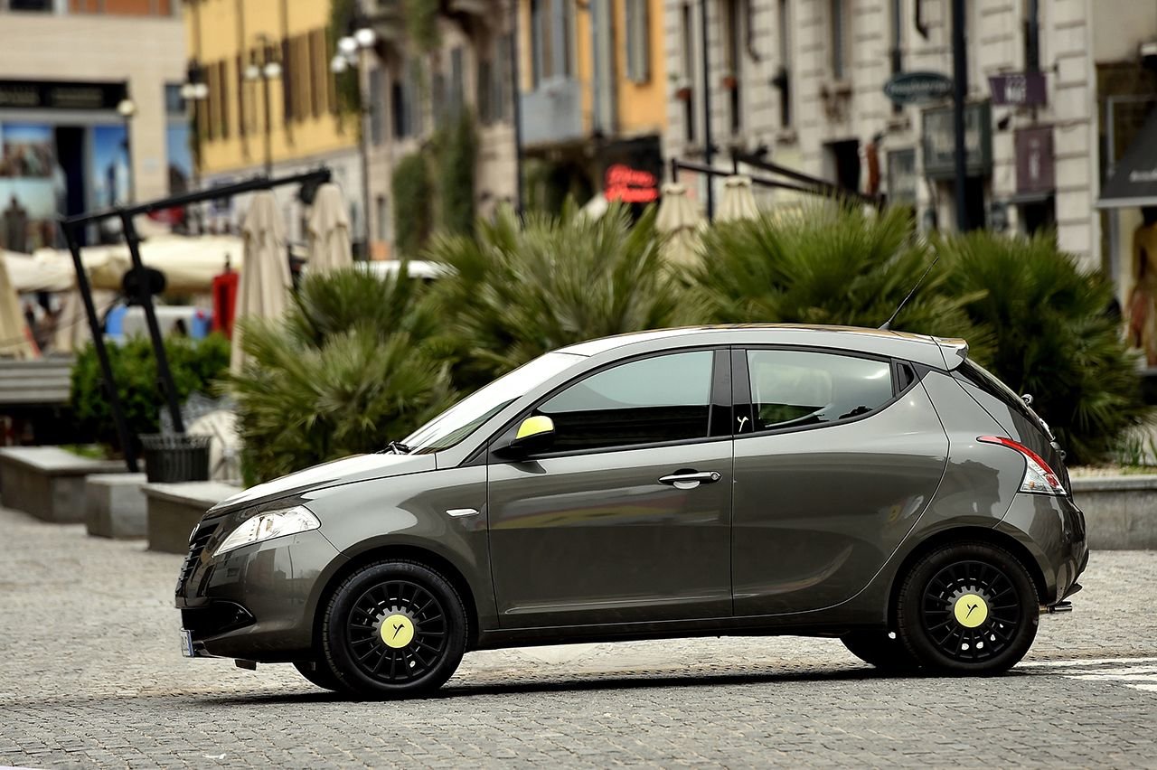 Foto Lancia Ypsilon Elefantino ’14 la più fashion sei tu