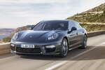 Anche la Porsche Panamera Turbo S si rifà il trucco - Vai alla galleria