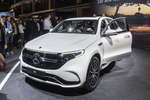 Mercedes EQC: prima elettrica di tante - Vai alla galleria