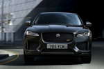 Jaguar F-Pace: ora anche 300 Sport e Chequered Flag - Vai alla galleria