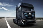 Nikola e Iveco presentano il camion elettrico - Vai alla galleria