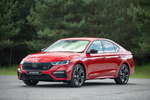 Skoda Octavia RS: non solo ibrida - Vai alla galleria