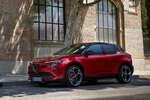 Alfa Romeo Junior: la gamma si aggiorna - Vai alla galleria