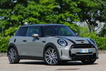 Mini 3 porte usata: pregi, difetti e quale versione scegliere - Vai alla galleria