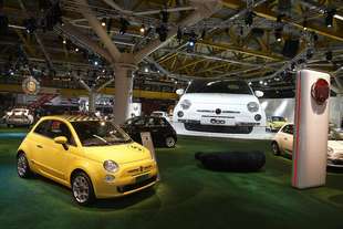 giovani inglesi impareranno guidare sulla fiat 500