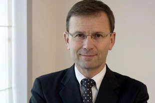 spionaggio renault denuncia