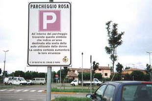 parcheggi “rosa” zero multe