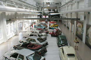 il museo saab chiuso e smembrato