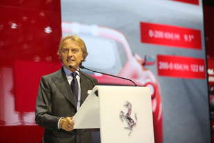 ferrari vendere meno guadagnare piu