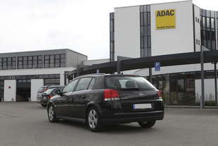 adac premio auto piu amata manipolato