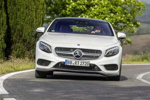 mercedes s coupe si inclina come una moto