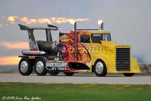 shockwave il camion piu veloce del mondo