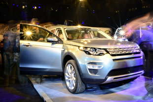 land rover discovery sport debutto
