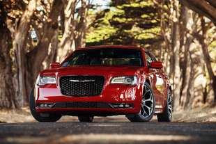 chrysler 300 restyling 2015
