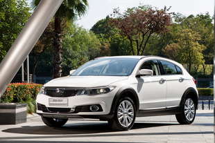 qoros 3 city suv 07