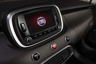 hackerato uconnect delle fiat chrysler