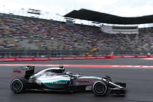 formula 1 ingegnere mercedes accusato spionaggio