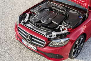 mercedes 3 miliardi motori