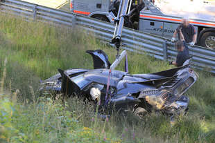incidente koenigsegg nel tentativo record al nurburgring
