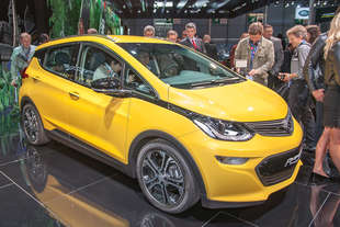 opel ampera e elettrica autonomia