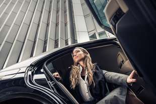 anche parigi tassisti rivolta contro uberpop