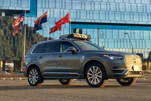 google waymo uber accordo processo guida autonoma