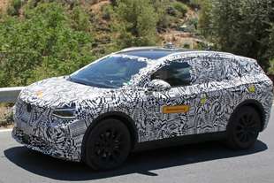 volkswagen id crozz foto spy suv elettrica