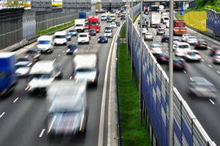 previsioni traffico autostrade bollino rosso nel weekend 23 24 agosto 2025